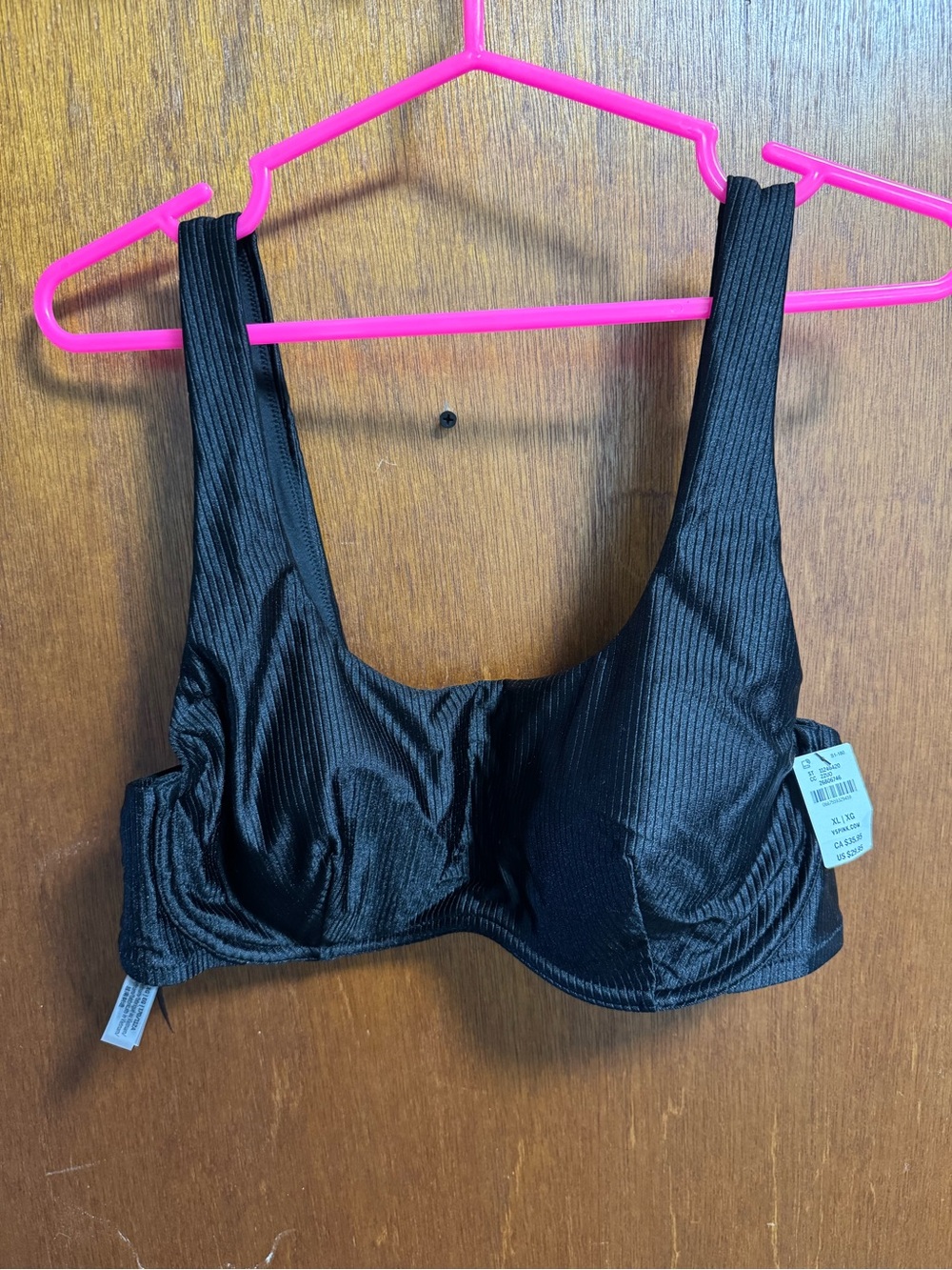 NWT VS Pink bikini top